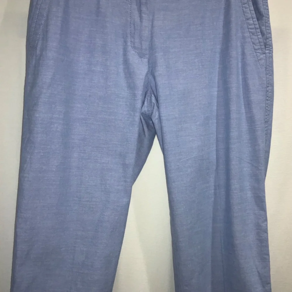 Talbots Relaxed chino pants Sz 6P chambray cotton pockets zip / button - Picture 3 of 9